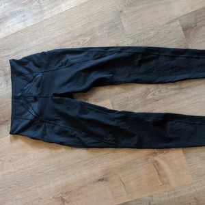 Women's black Lululemon leggings